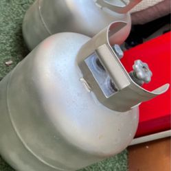 2 propane tanks