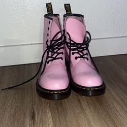 Dr. Martens 1460 Boot Pink