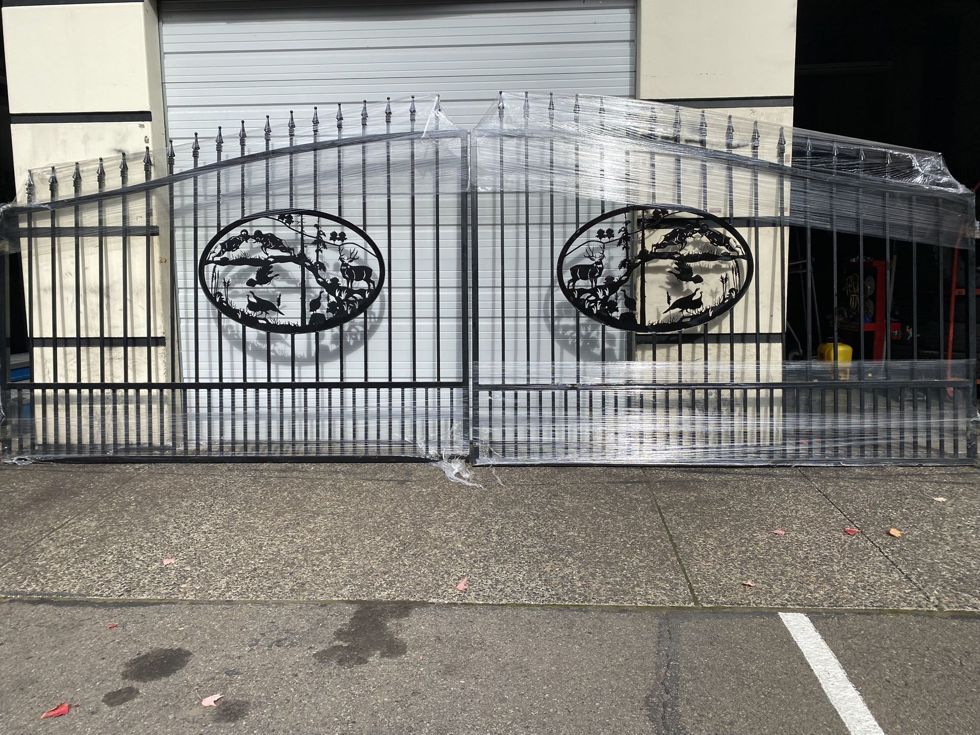 Driveway Gates 14’ 16’ 20’ & Fence 10×7