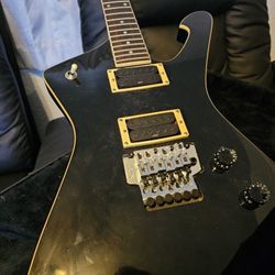 Iceman Paul Stanley From Kiss Signature Guitar