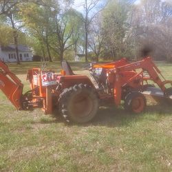 Kubota Model L35 1996 With Backhoe