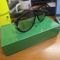 Bottega Aviator with Yellow Lense