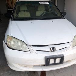 2004-2005 Honda Civic 4 door front parts $175