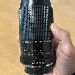 Zoom Lens Super Cosina 70-210mm 1:4.5-5.6 MC 