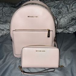 Tory Burch Blush Pink Tote Purse for Sale in Houston, TX - OfferUp