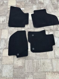 2021-2024 GMC Yukon Floor Mats