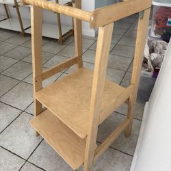Lalo Toddler Tower