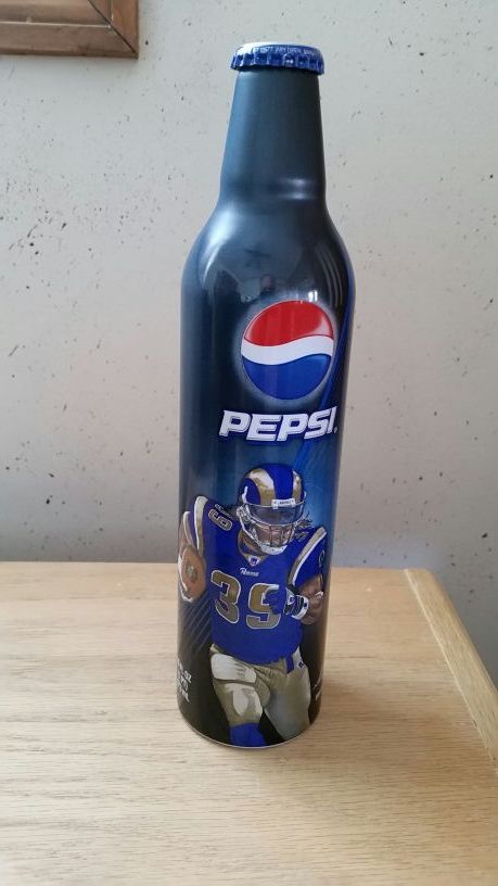 Limited edition NFL Pepsi bottle Rams steven Jackson