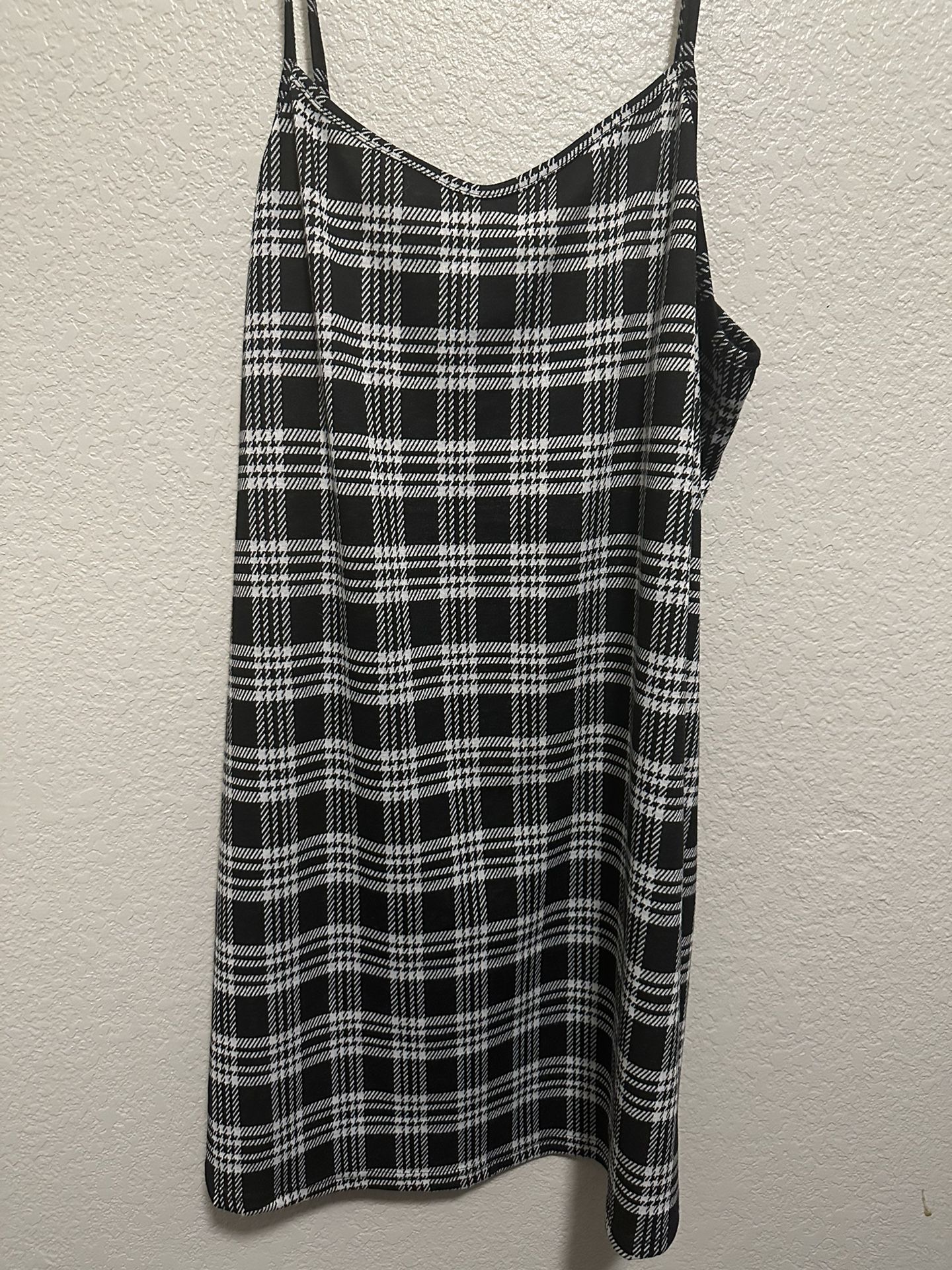 Black and white stripped dress 