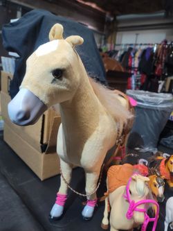 Horse Toy Set