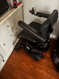 Power wheelchair