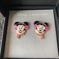 DISNEY X BAUBLEBAR MINNIE EARRINGS MINNIE MOUSE EARRING DISNEY EARRINGS NEW CHRISTMAS MINNIE CHRISTMAS EARRINGS