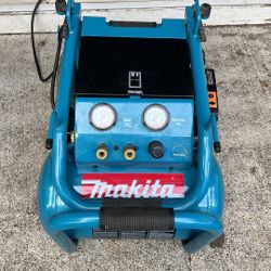 Makita Single Tank Air Compressor