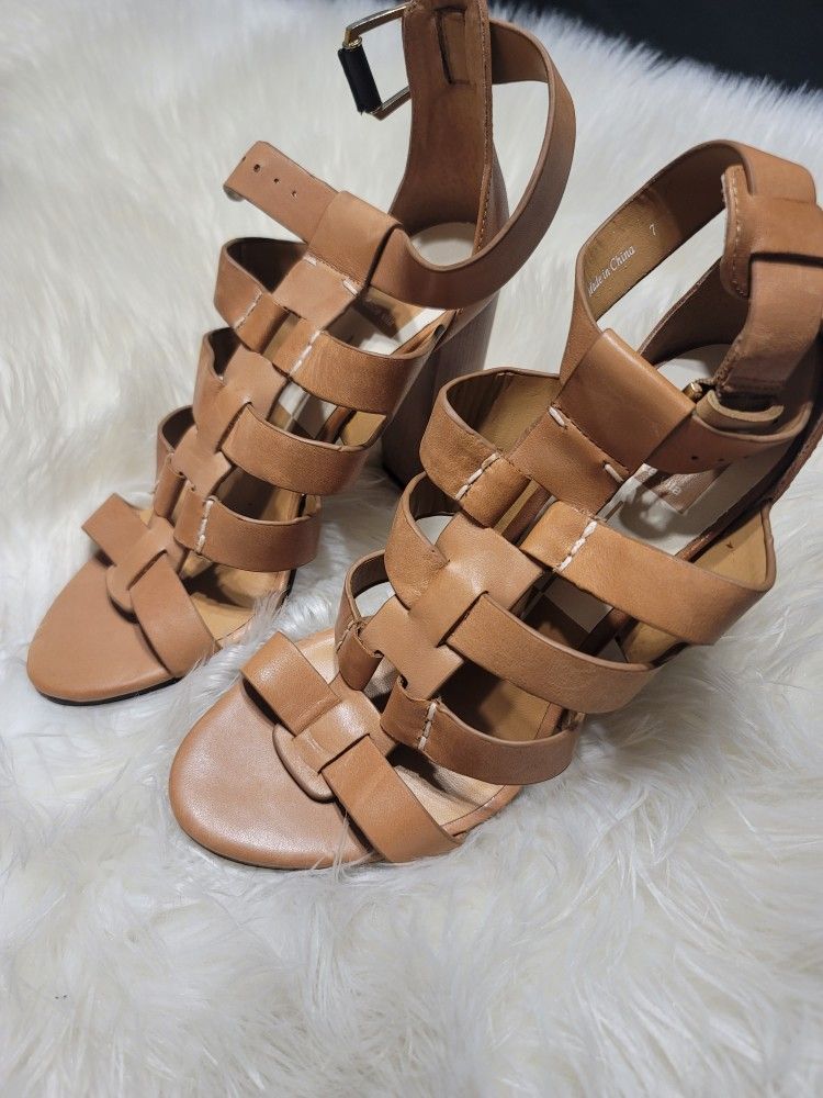 Leather wedges