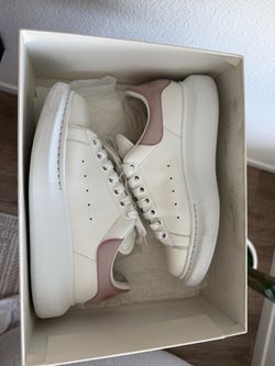38 Alexander mcqueen