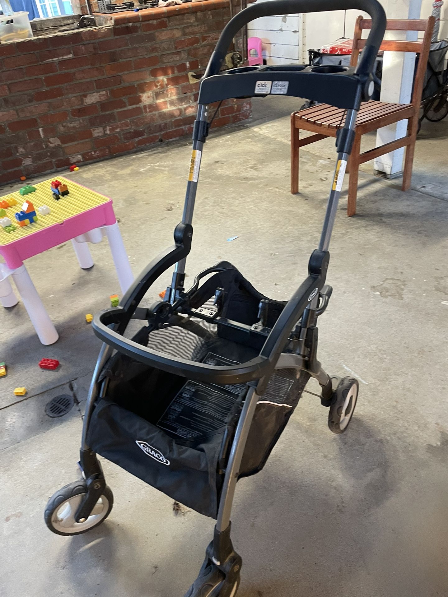 jetkid stokke JetKids by BedBox Suitcase - Moonglow White BARBIELTKIT BARBIE LIGHTED KIT sheepskin liners for car seats Types:Green Red Glitter The BedBox is the