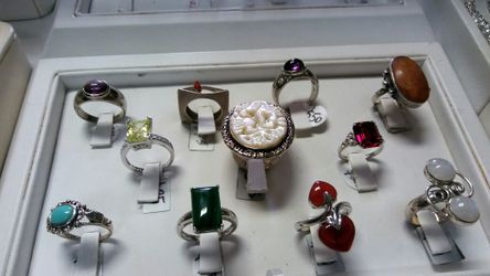 Sterling silver woman's rings .925