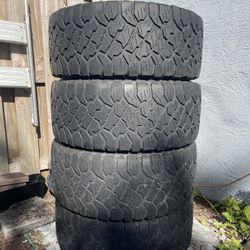 Kenda Klever RT 33x12.5x20  Used