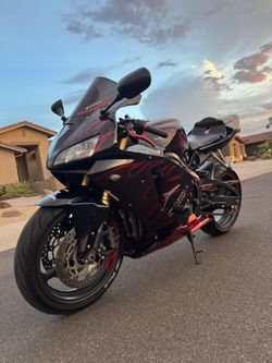 2006 Honda CBR600rr Sport Bike