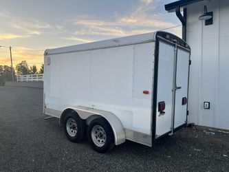 2003 Interstate Dual Axel 