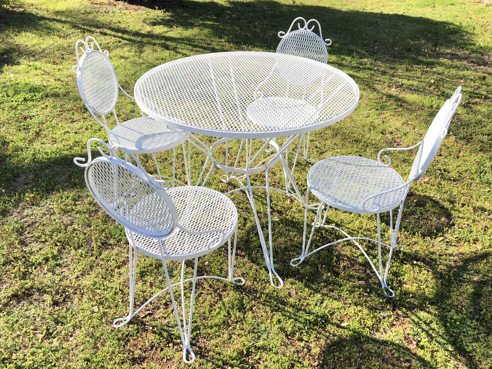 Patio Furniture,Vintage Wrought Iron,Table and Chair , Matching, Set - White