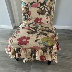 Slipper Chair
