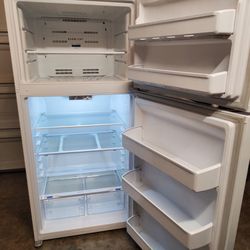 Fridgidaire Refrigerator Freezer Fridge