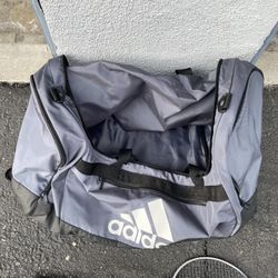 LARGE ADIDAS DUFFLE BAG
