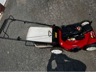 Toro lawnmower, self propel with bag