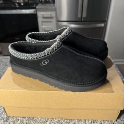 UGG Tasman Black Size 5  