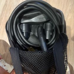 Tesla Gen 1 Mobile Connector