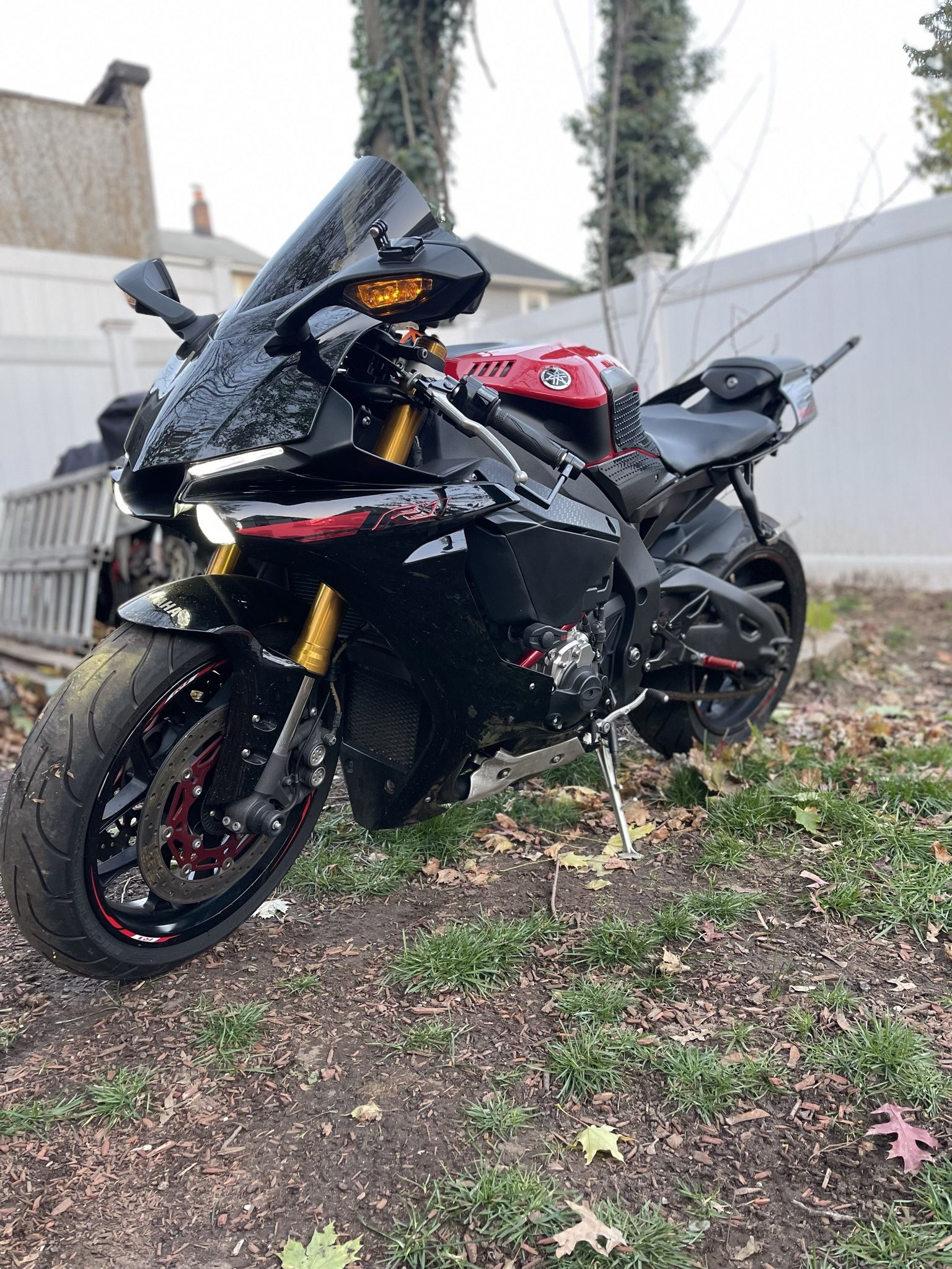 2015 Yamaha R1