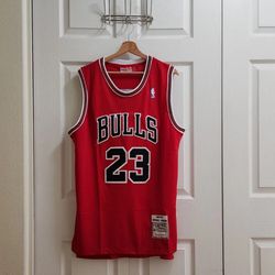 Mitchell & Ness Men's Chicago Bulls Michael Jordan # Jersey