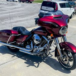 2014 Harley Davidson Street Glide Special