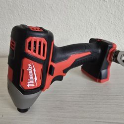 Milwaukee
M18 18V Lithium-Ion Cordless 1/4 in. Hex Impact Driver (Tool-Only)
