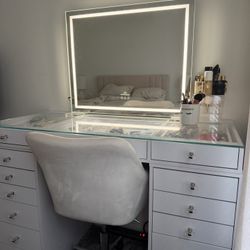 Impressions Makeup Vanity (Chair not included)