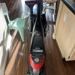 Bissell Carpet Shampooer 