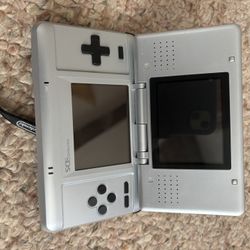 Original Nintendo DS Silver (for Parts/repair)