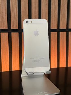 iPhone SE 2016 -AT&T/Cricket - 64GB