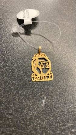 Charms 14 kt 7 grams