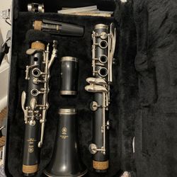 YAMAHA 250 CLARINET 