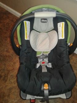 Chicco baby car seat