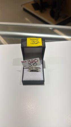 10kt 4.1 grams diamond