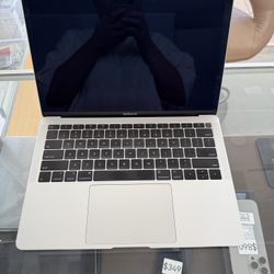 MacBook Air 2019 16GB RAM 128GB Storage