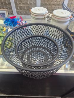 Black Metal Wire Mesh Bowl Basket