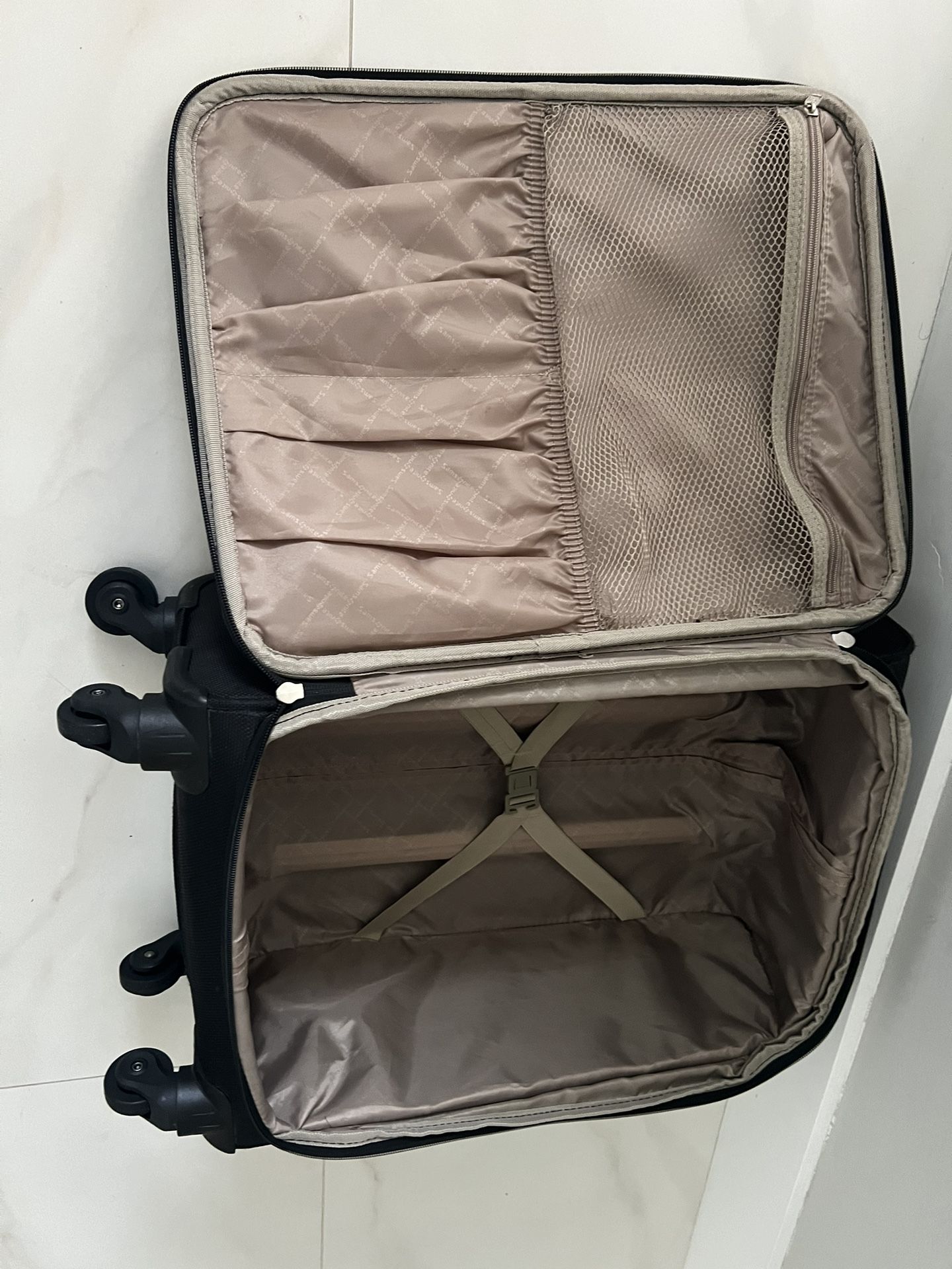 Samsonite luggage 1000547 hotsell