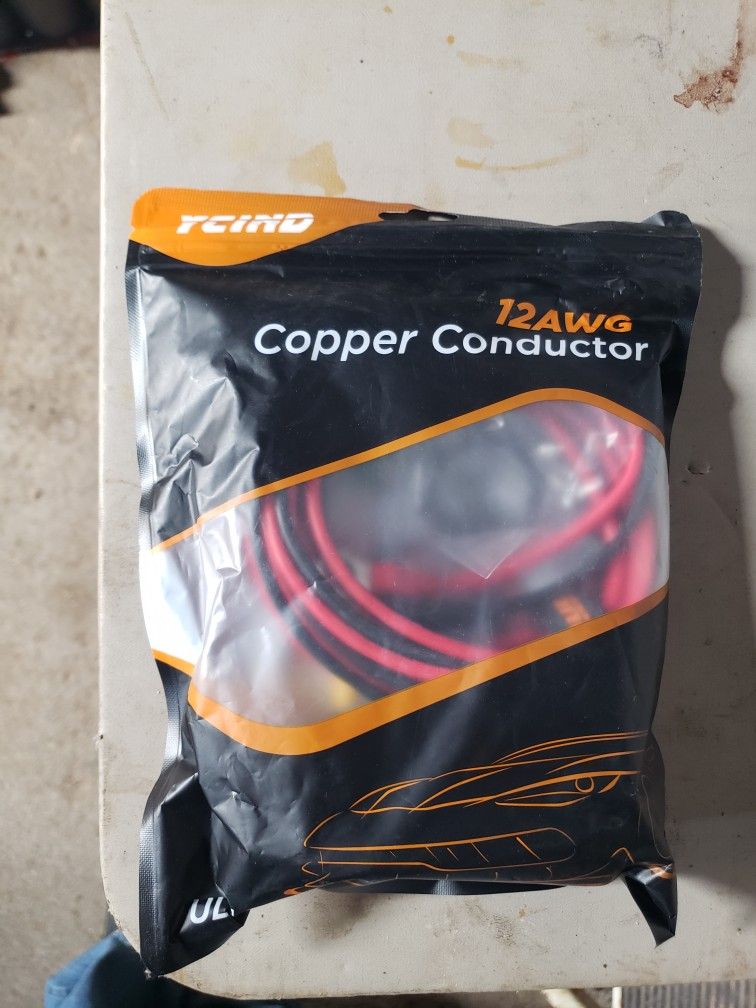 12 Volt Power Supply