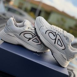 Grey Dior b30s men's with box new