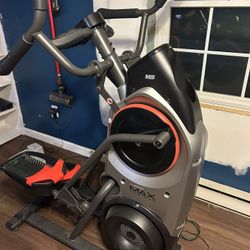 Bow flex M5 Elliptical 