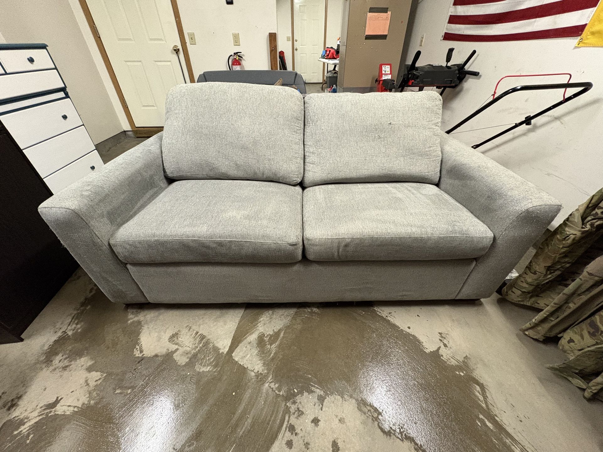 Pull Out Couch